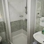 فندق مبيت وإفطار Rodina 3*
